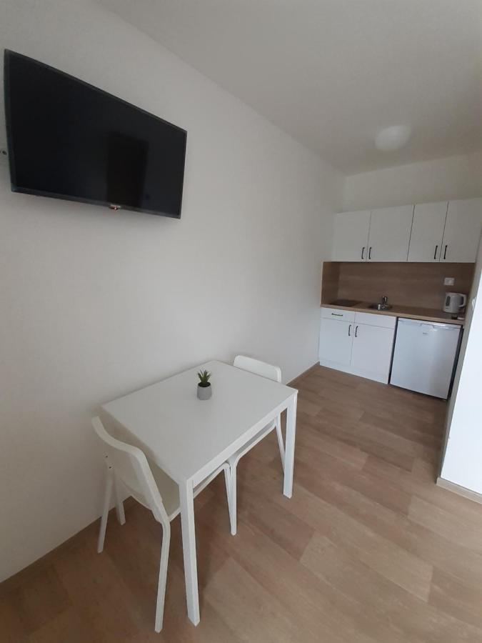 Valen Apartmany Valtice Exteriör bild